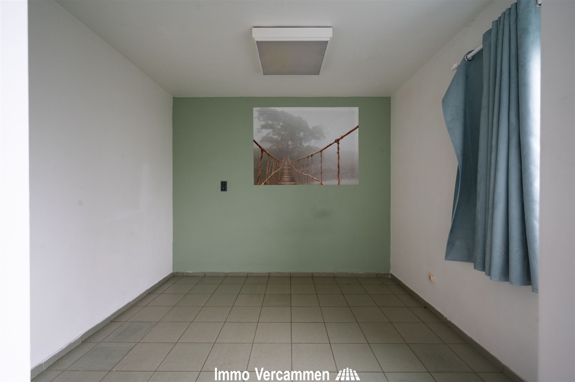 Opbrengsteigendom - voormalig studentenhuis en loods - te Sint-Katelijne-Waver