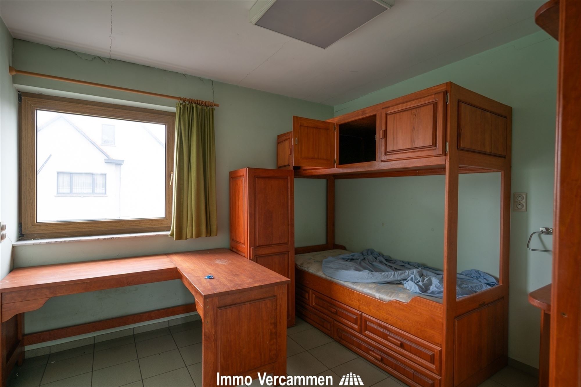 Opbrengsteigendom - voormalig studentenhuis en loods - te Sint-Katelijne-Waver