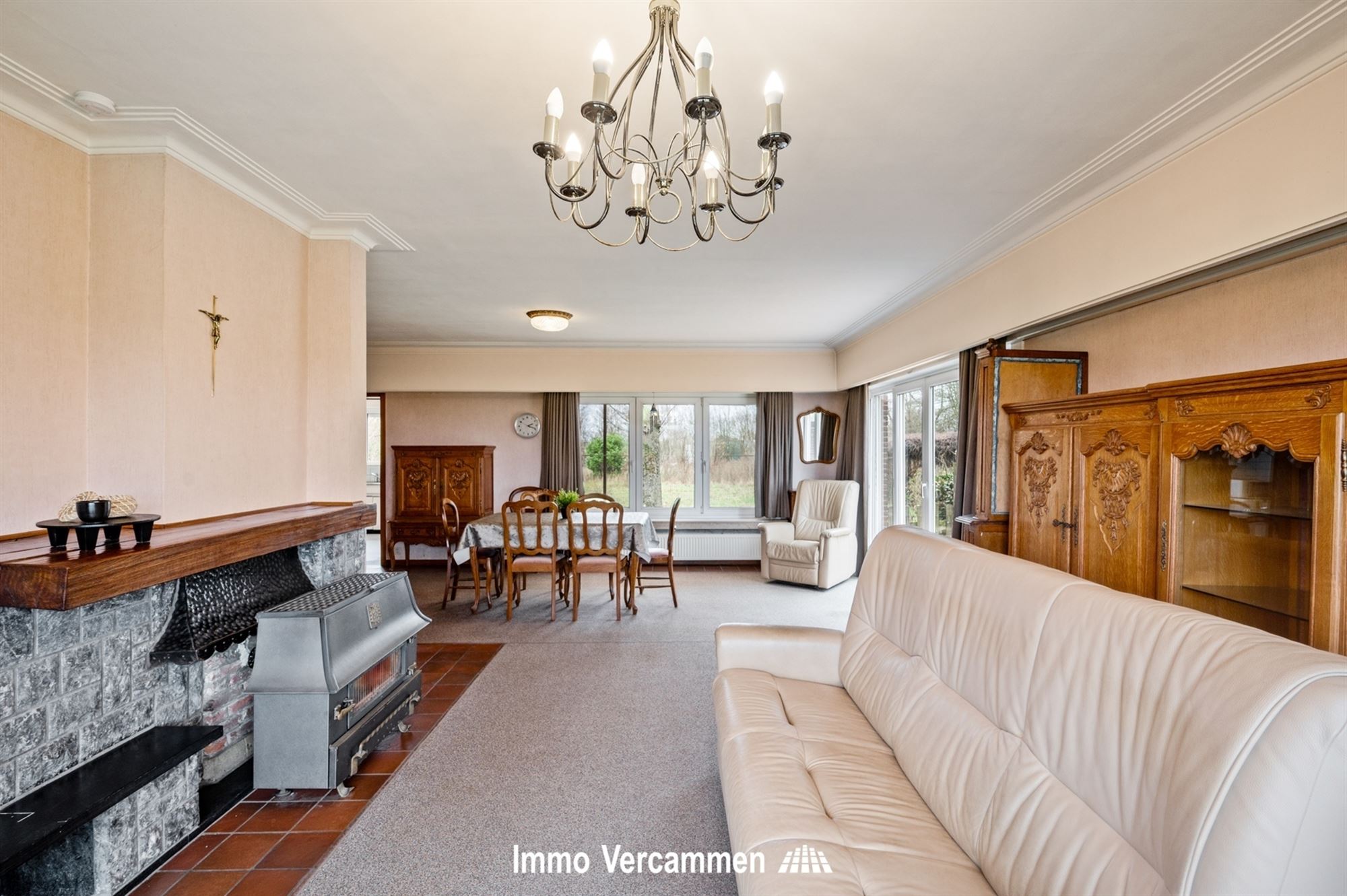 Landelijke woning, idyllisch gelegen op 3ha 59a 15ca te Koningshooikt