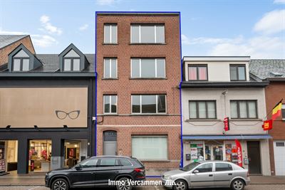 Opbrengsteigendom ingericht met 2 appartementen in het centrum van Putte