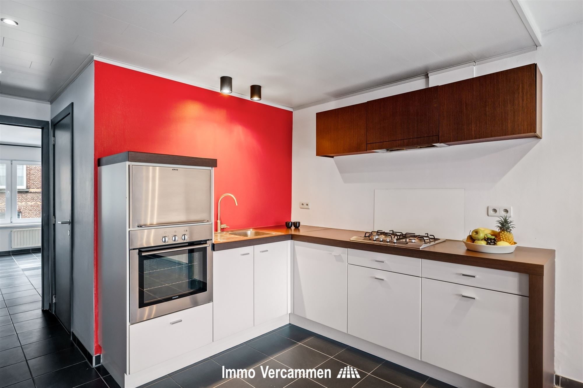 AANGENAAM APPARTEMENT TE HUUR