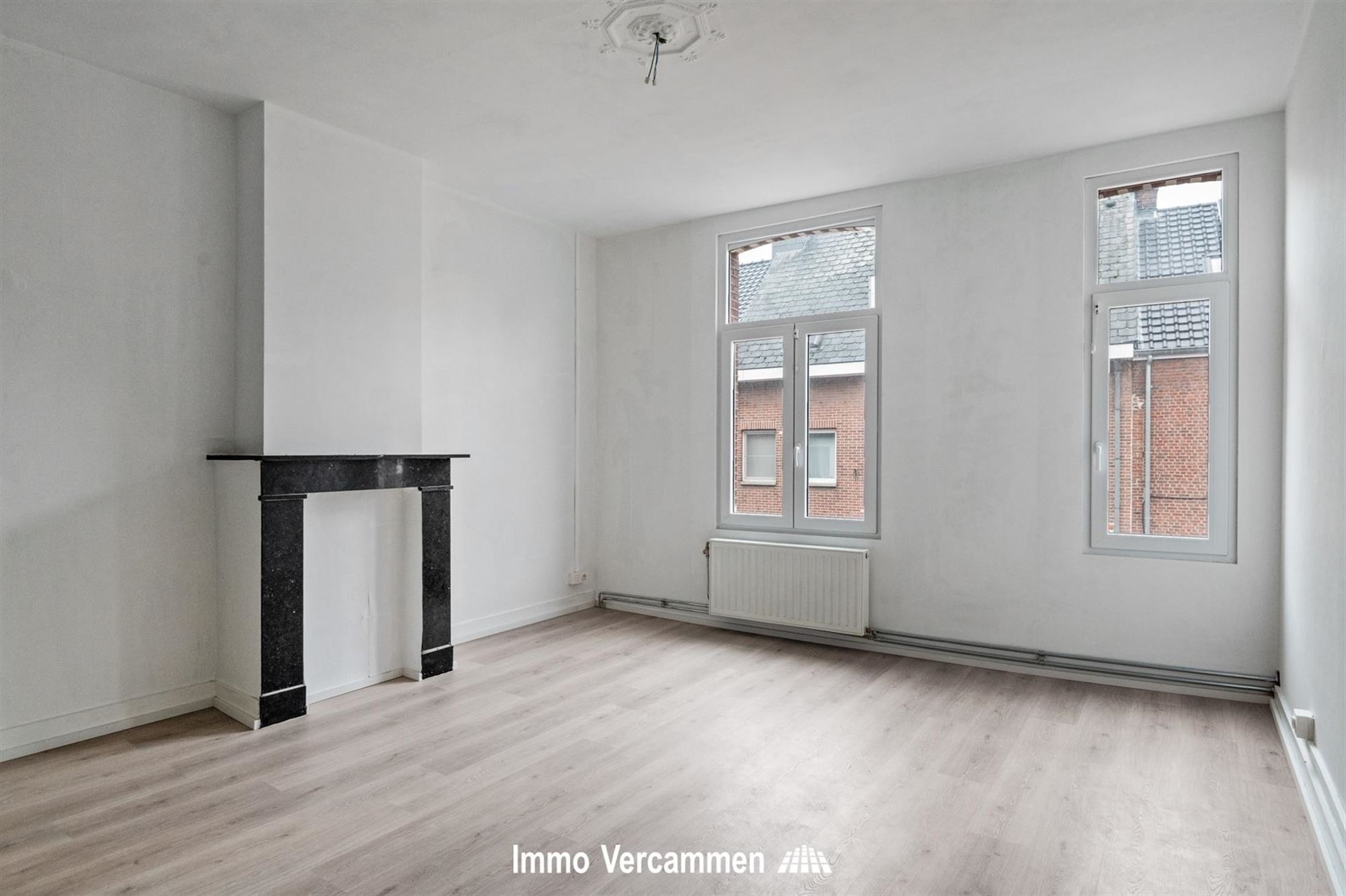 Gemoderniseerde woning met 4 slpks te Putte