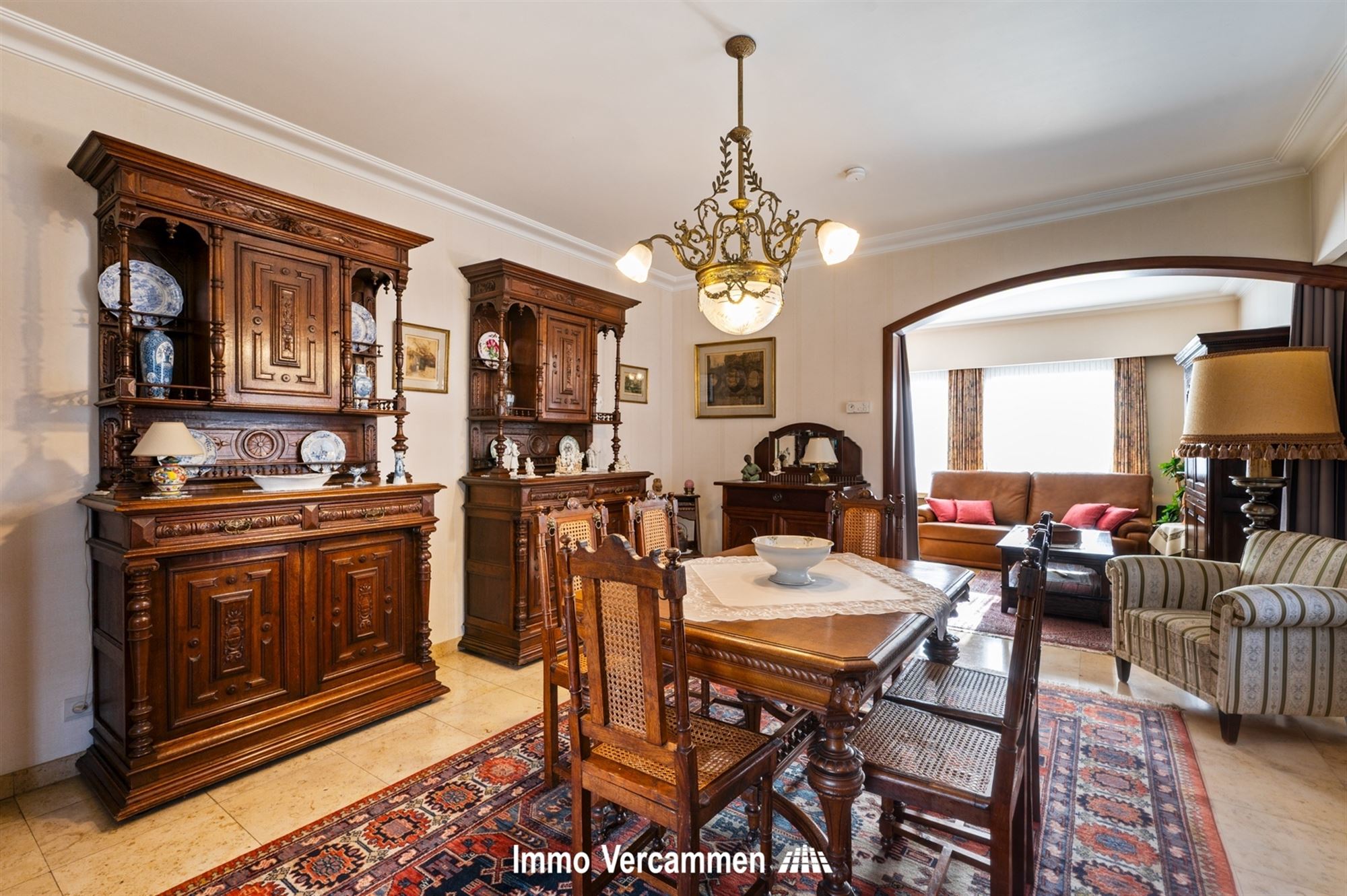 Standingvolle woning met 6 slaapkamers te Sint-Katelijne-Waver