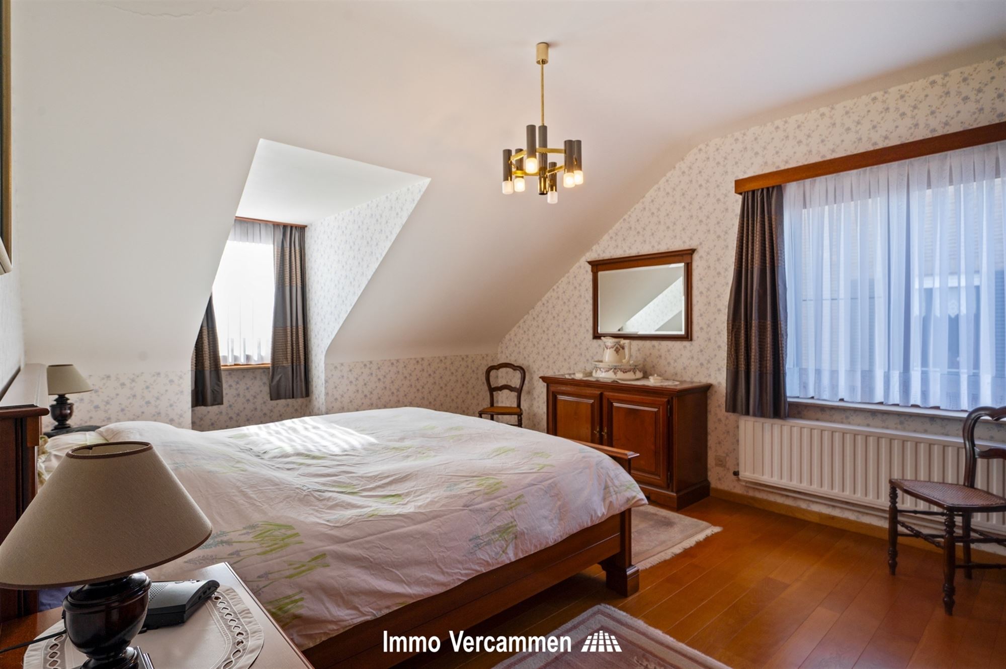 Standingvolle woning met 6 slaapkamers te Sint-Katelijne-Waver