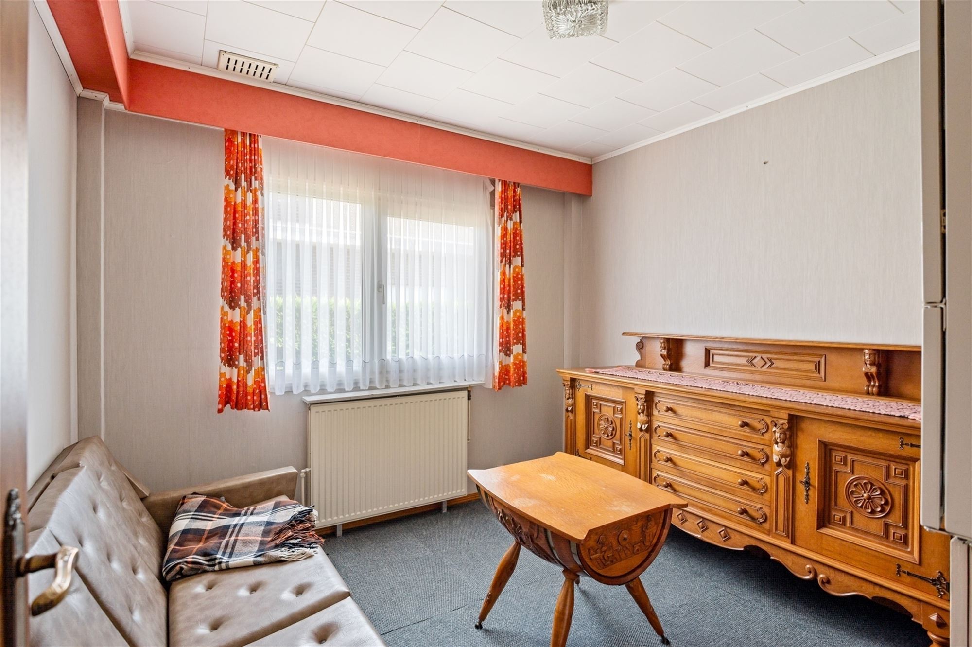 Grondig te moderniseren woning te Putte