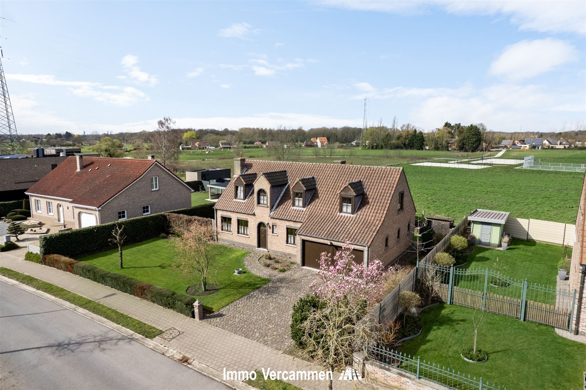 Karaktervolle woning op een ware A-locatie te Onze-Lieve-Vrouw-Waver
