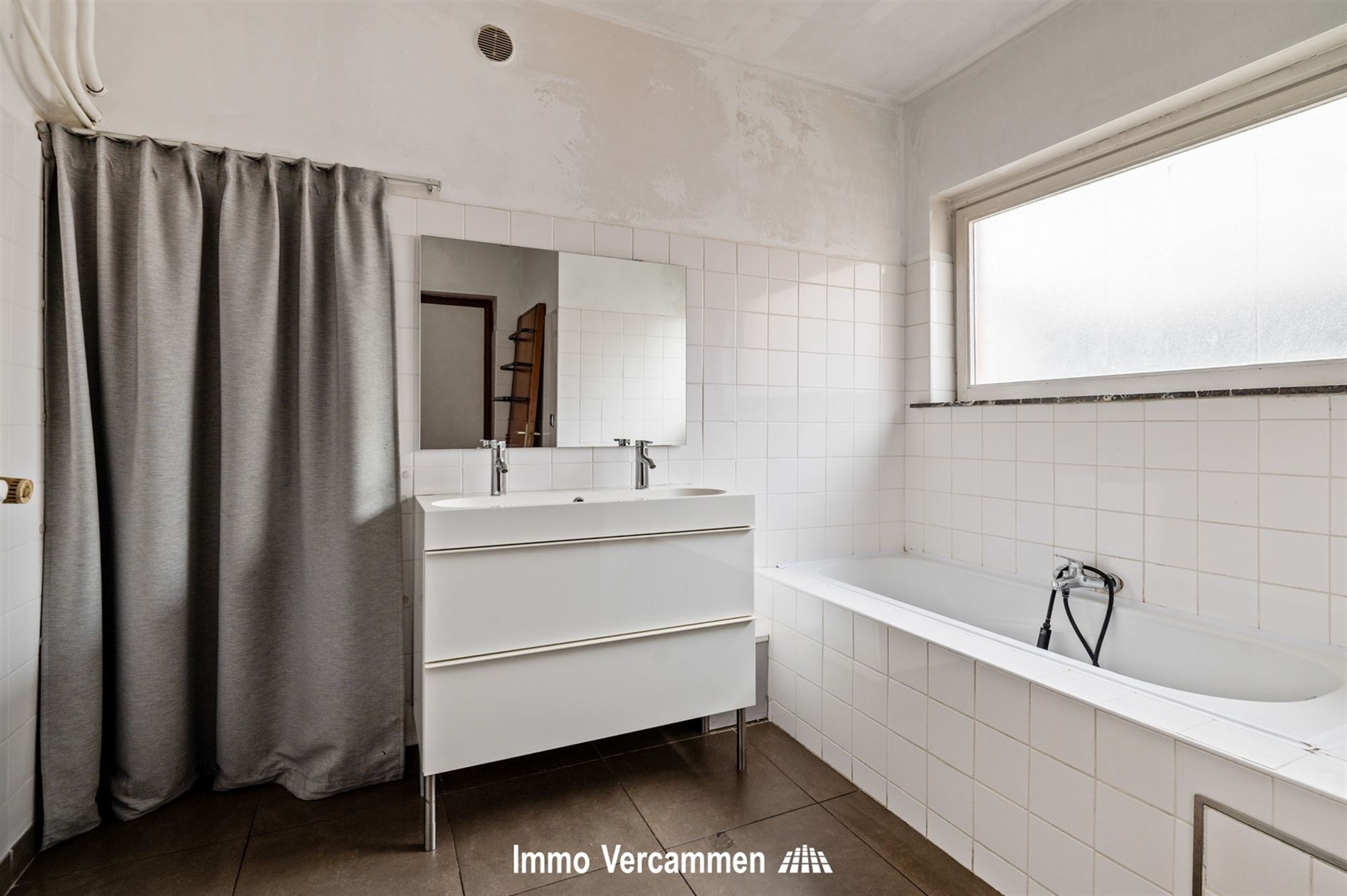 Verrassend ruime woning met 5 SLPK te Sint-Katelijne-Waver