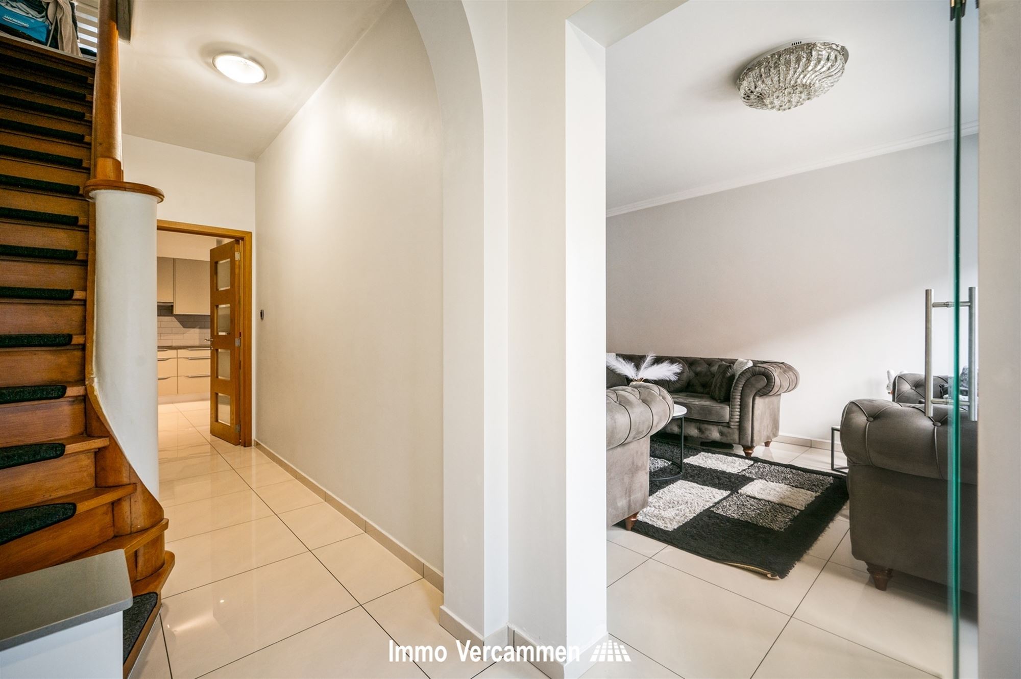 Instapklare woning met 4 SLPK te Mechelen