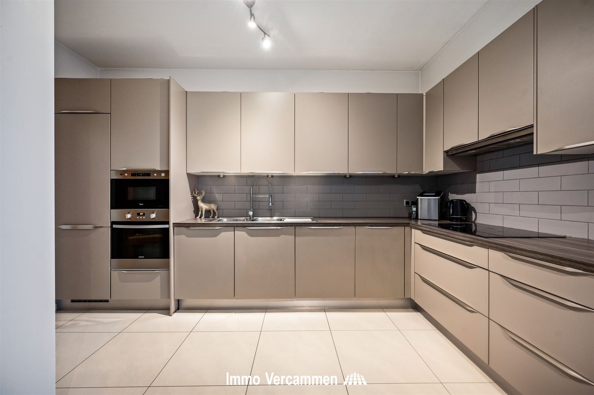 Instapklare woning met 4 SLPK te Mechelen