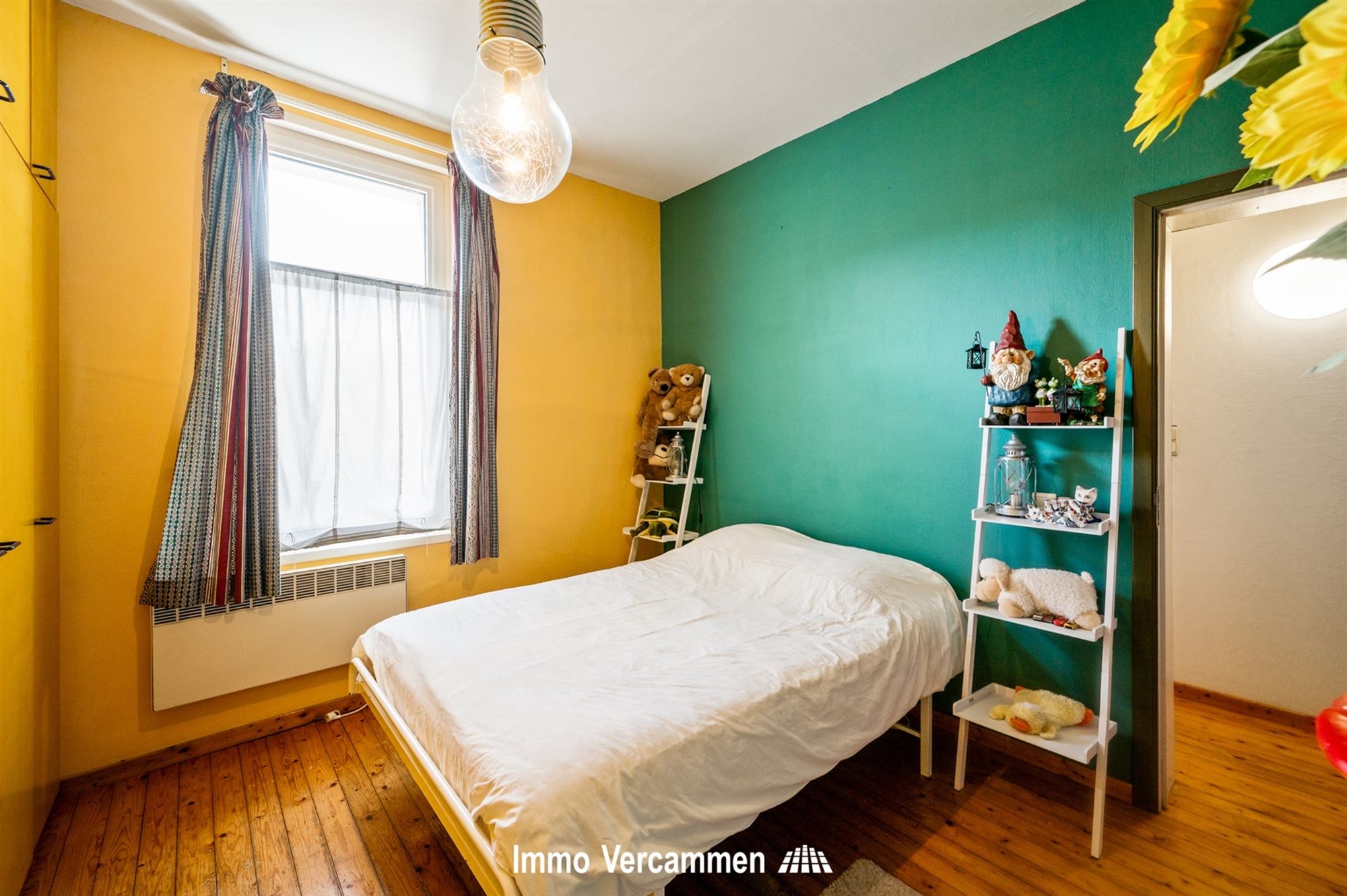 Verrassend ruime woning met 5 slpks te Duffel