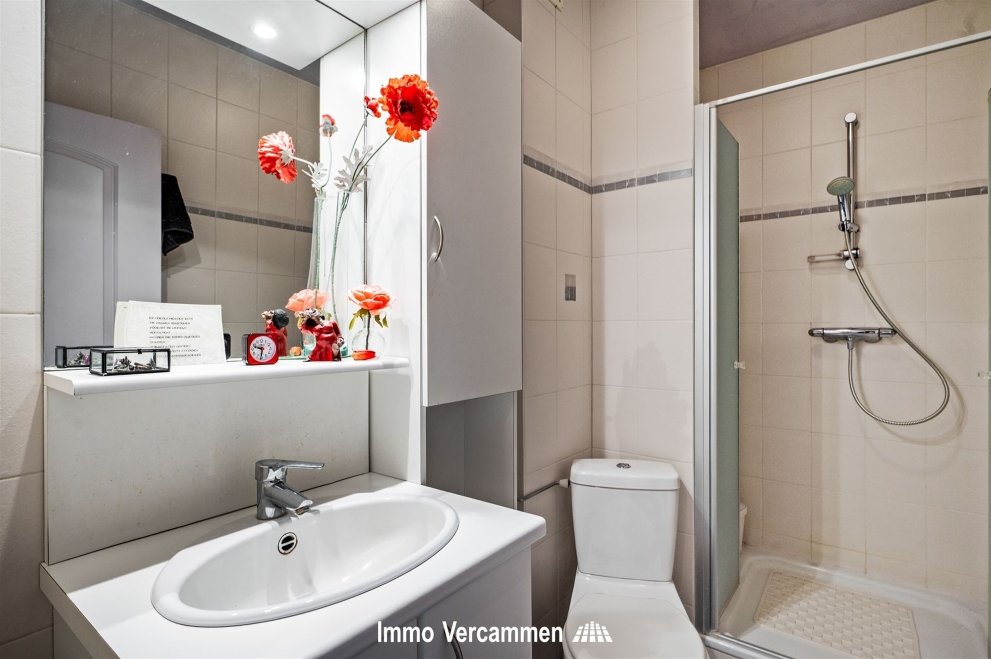 Lichtrijk 2-slaapkamerappartement met balkon, kelder en fietsenstalling in Lier