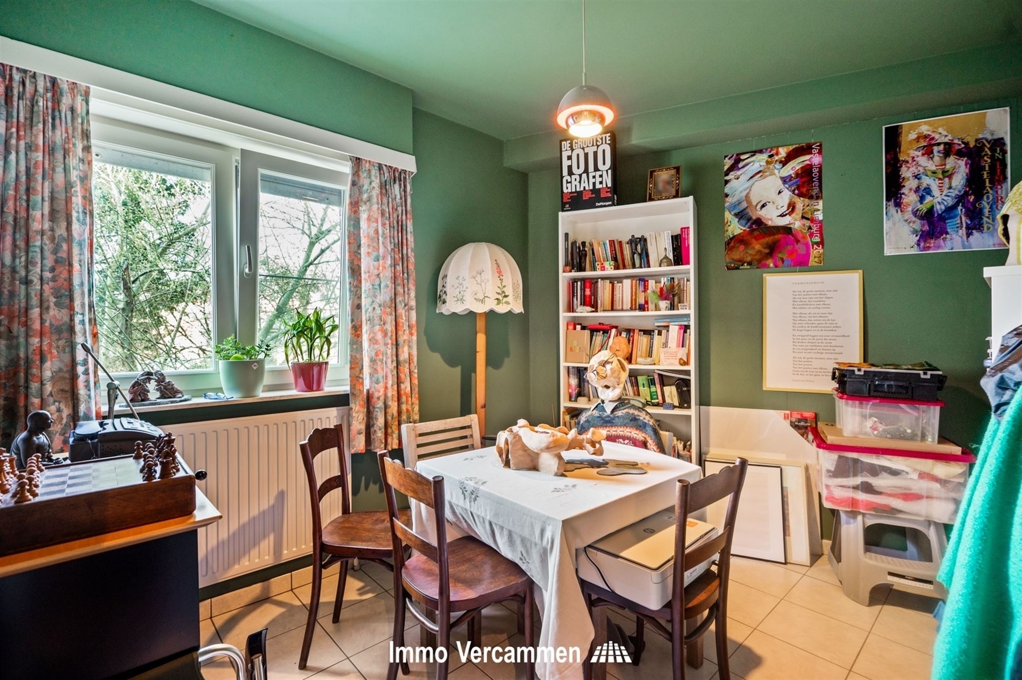 Lichtrijk 2-slaapkamerappartement met balkon, kelder en fietsenstalling in Lier