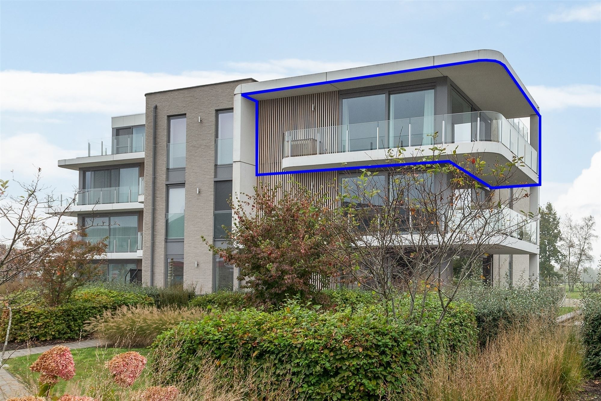 Kwalitatief afgewerkt appartement met knap uitzicht te Putte