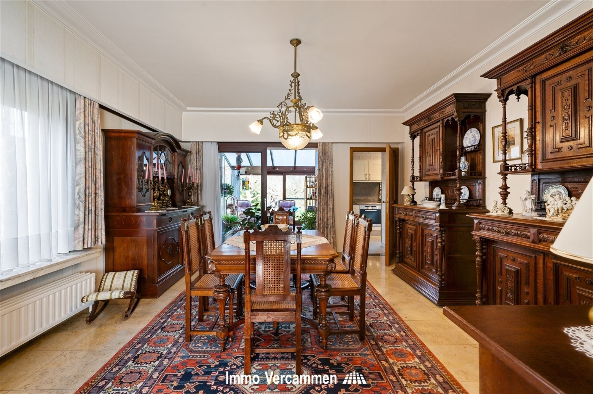 Standingvolle woning met 6 slaapkamers te Sint-Katelijne-Waver