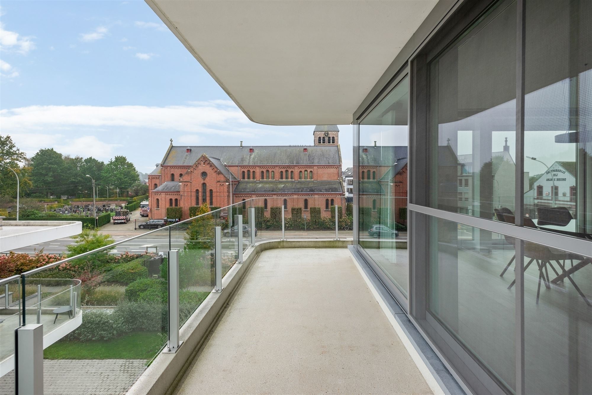 Kwalitatief afgewerkt appartement met knap uitzicht te Putte