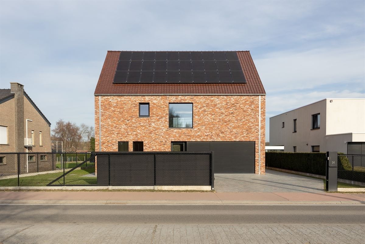 Moderne & energiezuinige gezinswoning te Onze-Lieve-Vrouw-Waver