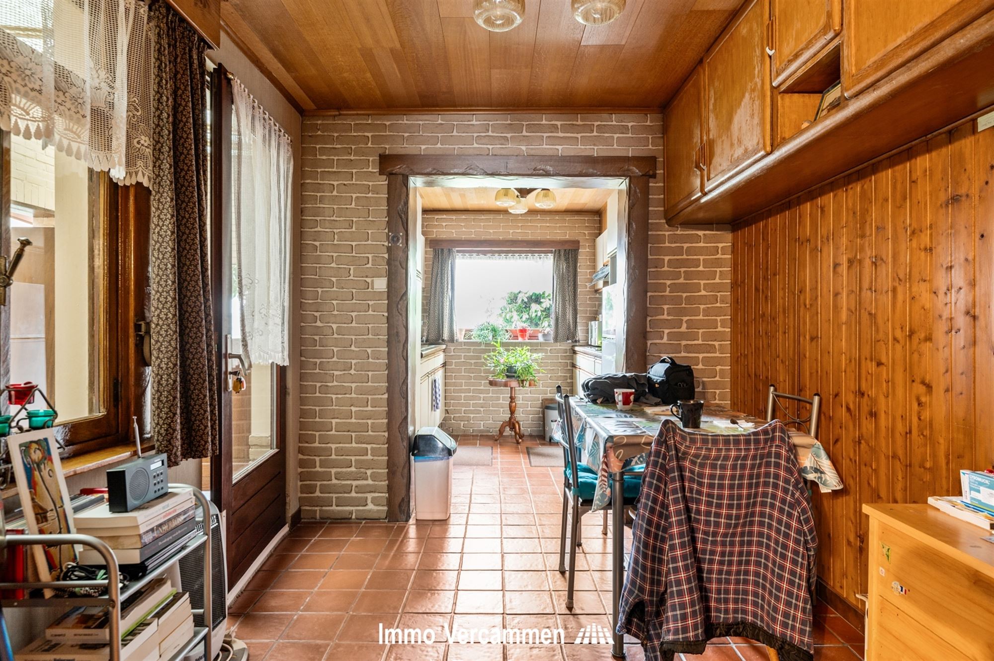 Verzorgde woning met veel potentieel te Haacht