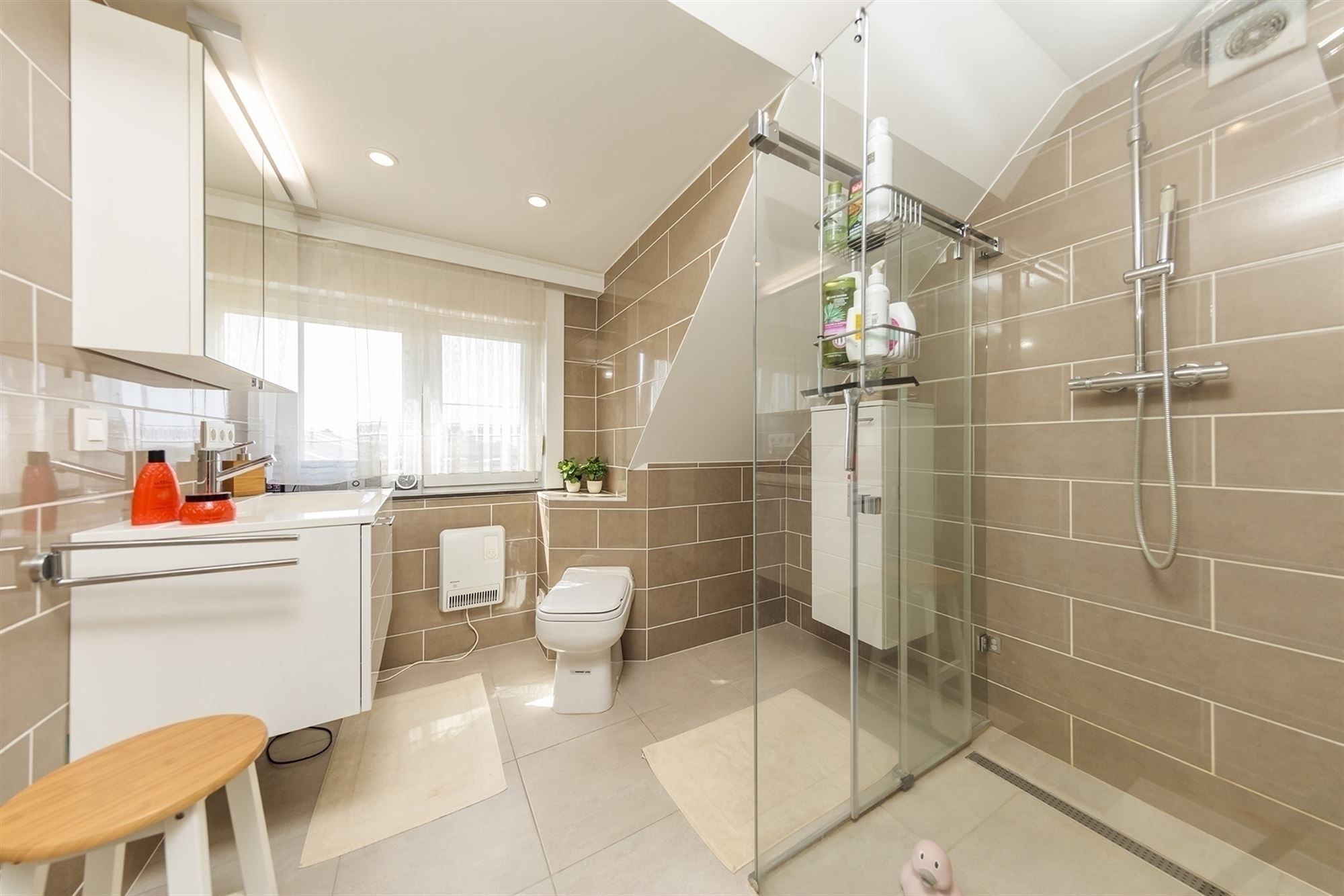 Gunstig gelegen woning met 3 slpks te Rumst