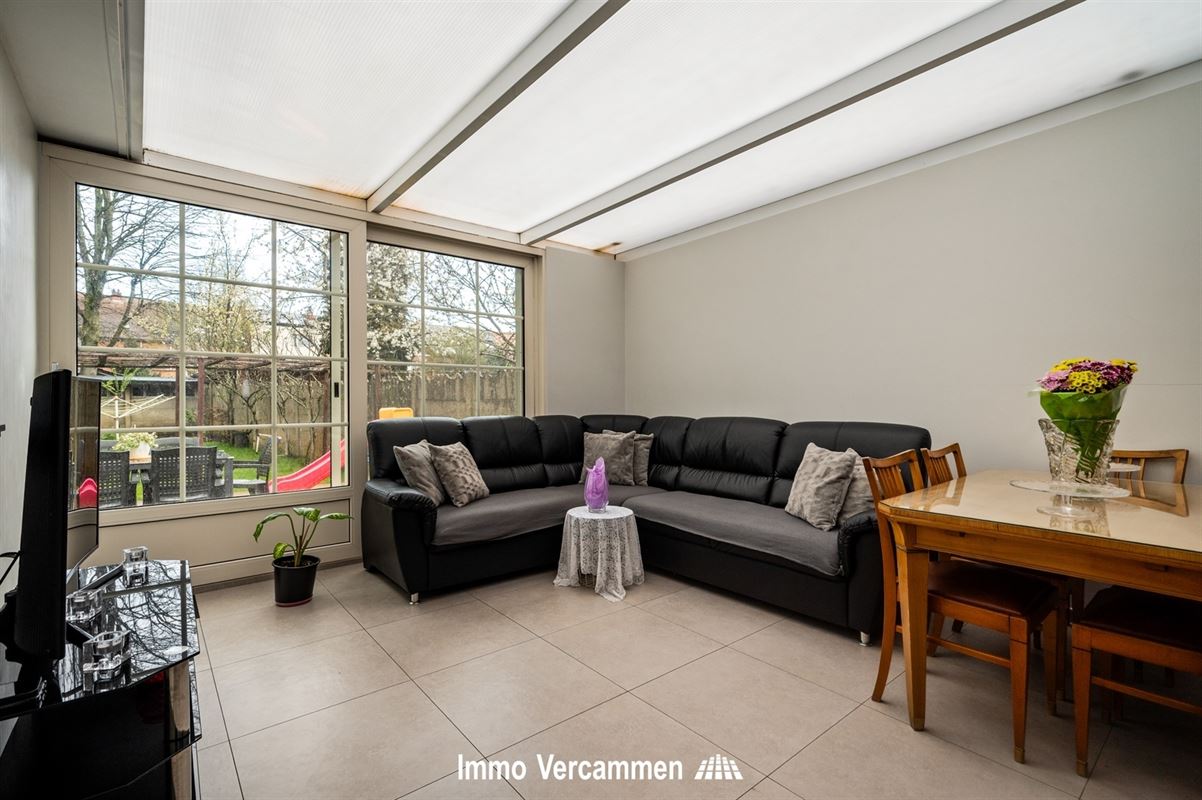 Instapklare woning met 4 SLPK te Mechelen