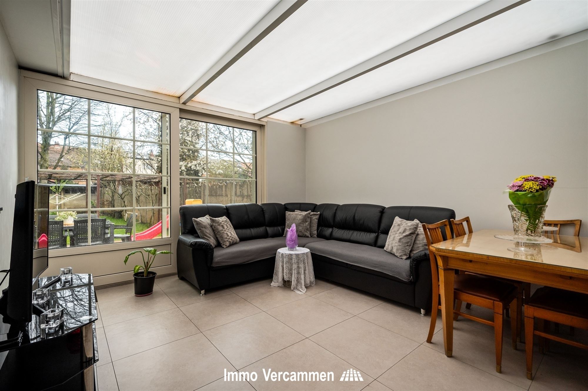 Instapklare woning met 4 SLPK te Mechelen