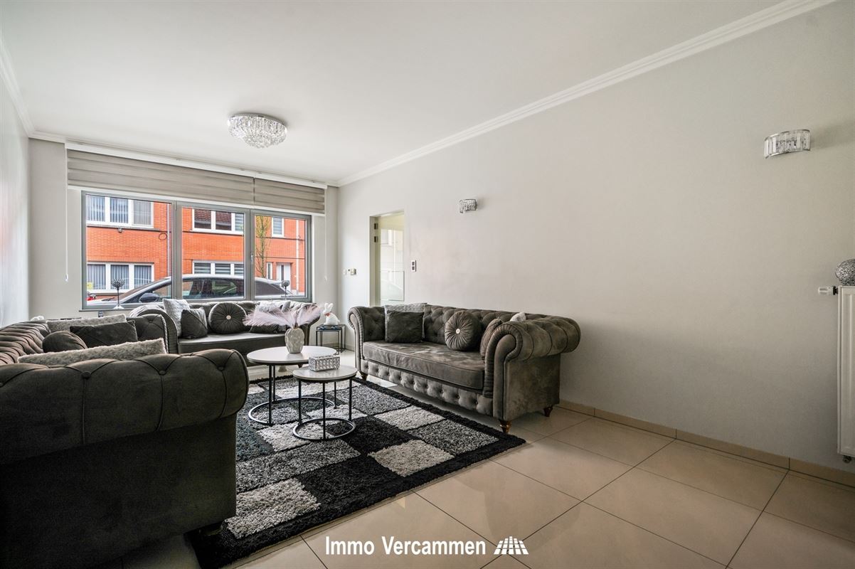 Instapklare woning met 4 SLPK te Mechelen