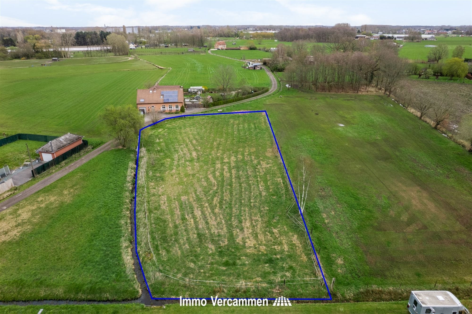 Knap perceel landbouwgrond te Duffel