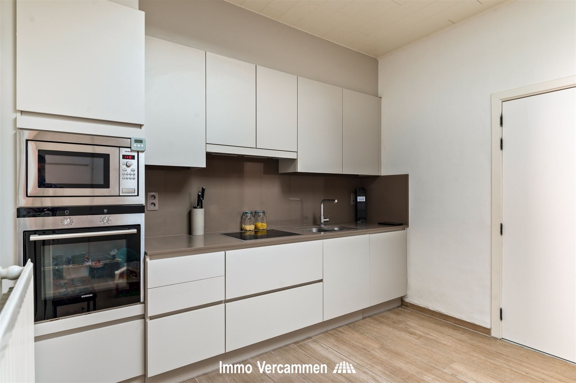 Lichtrijke gezinswoning met 4 slpks en ruime tuin te Lier