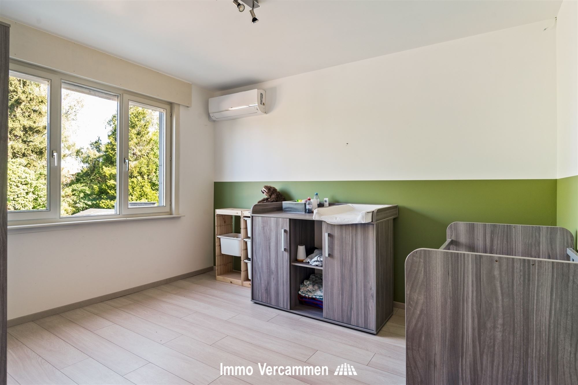 Lichtrijke gezinswoning met 4 slpks en ruime tuin te Lier