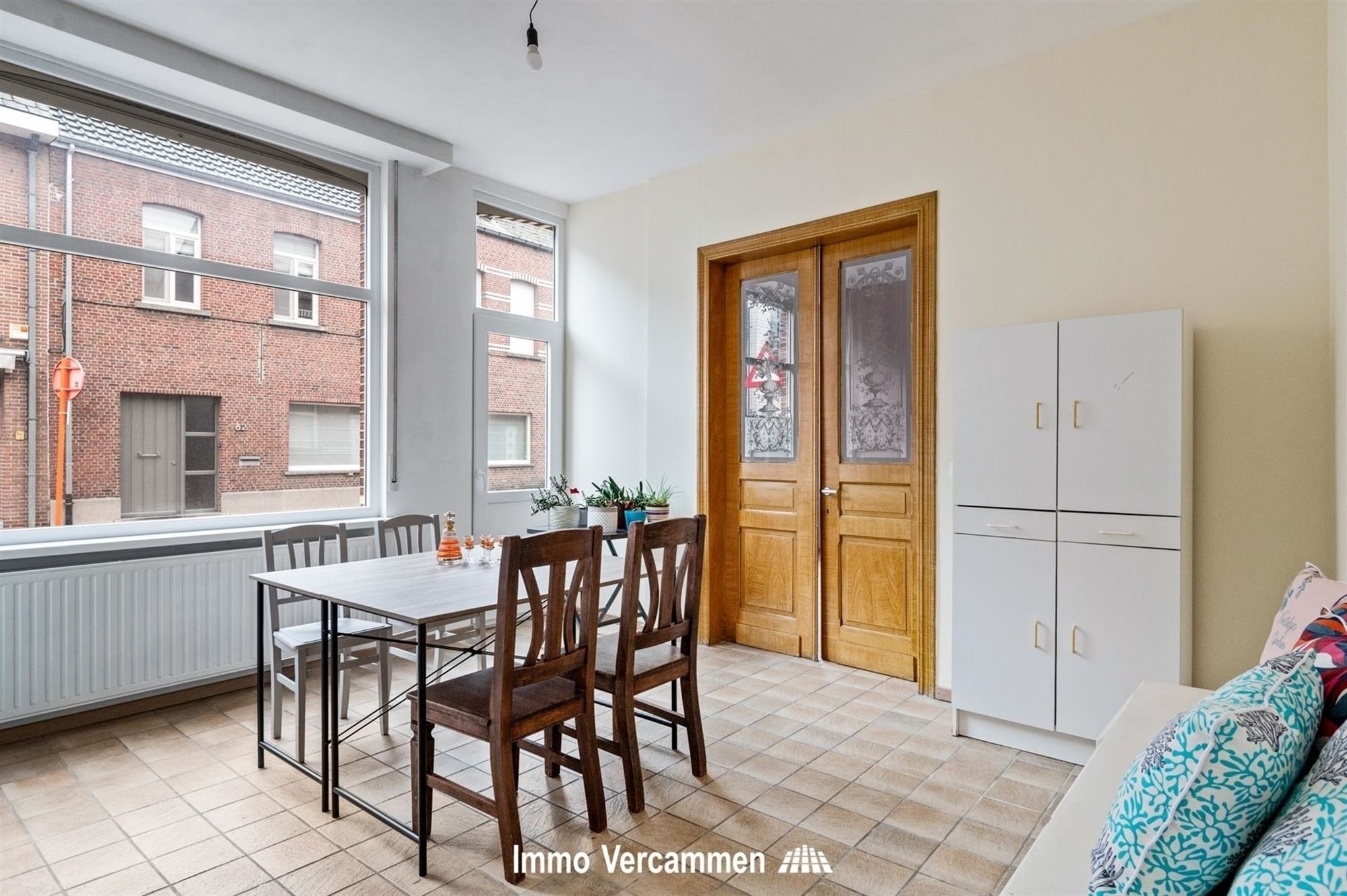 Gemoderniseerde woning met 4 slpks te Putte