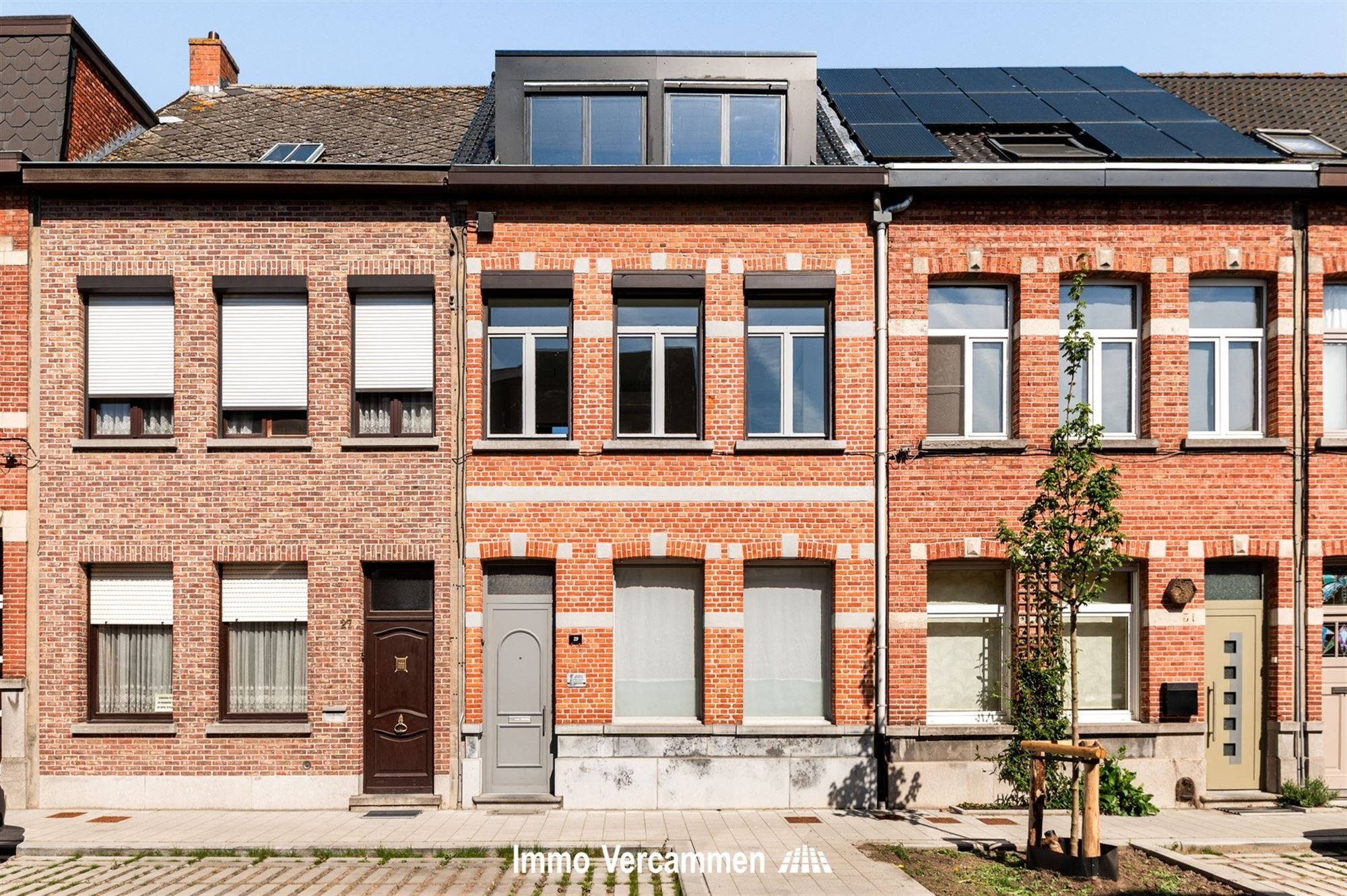 Lichtrijke gezinswoning met 4 slpks en ruime tuin te Lier