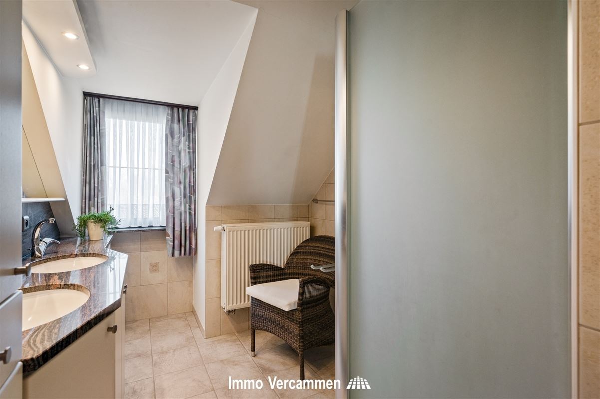 Standingvolle woning met 6 slaapkamers te Sint-Katelijne-Waver