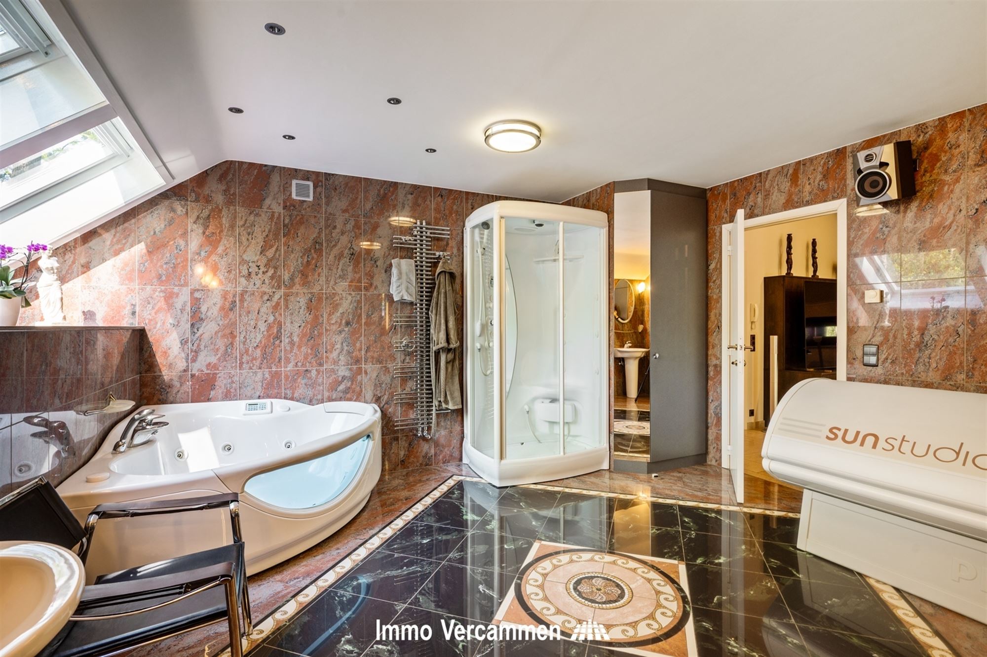 Statige villa nabij het golf- en meerdomein te Keerbergen