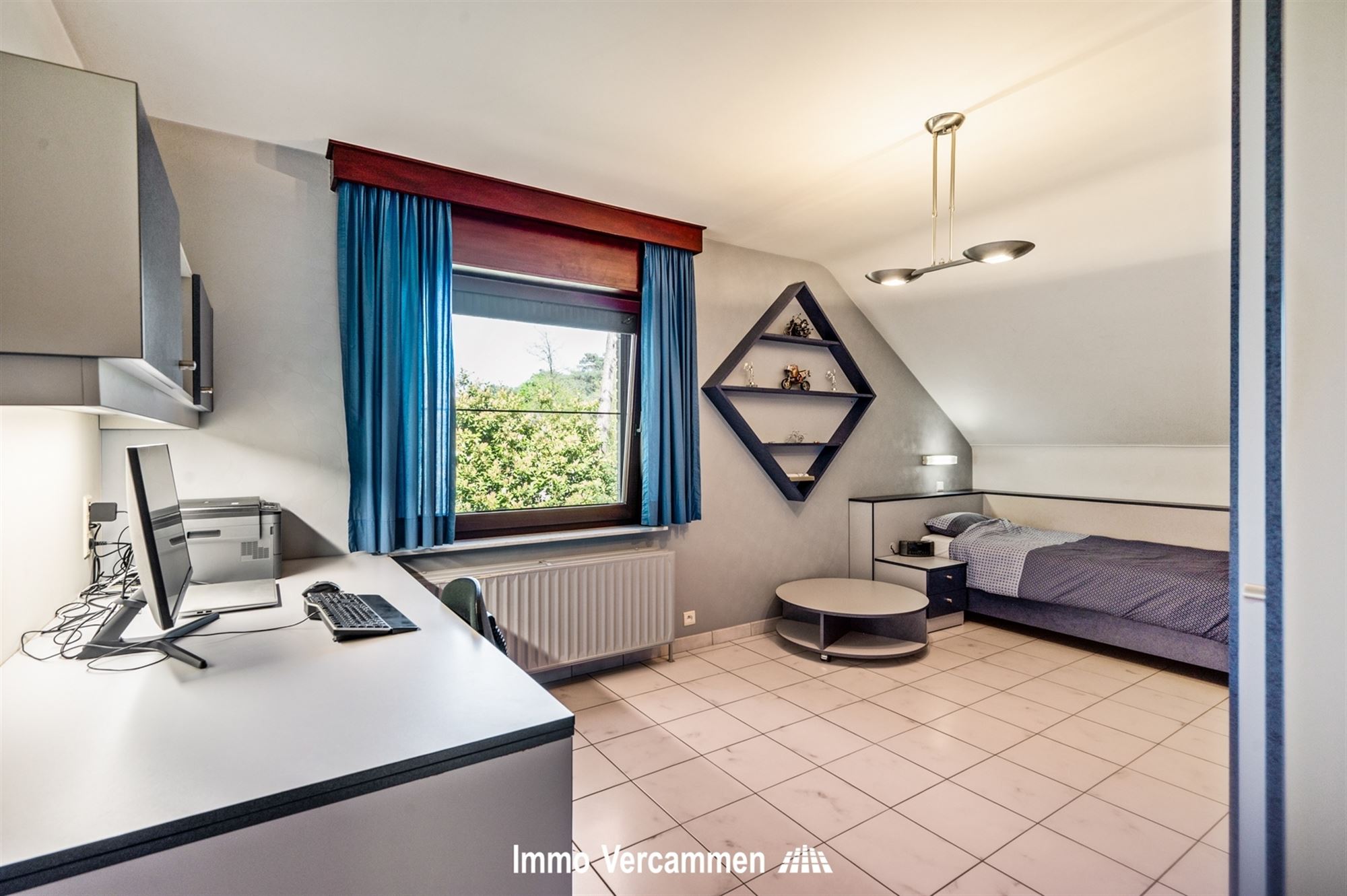 Statige villa nabij het golf- en meerdomein te Keerbergen