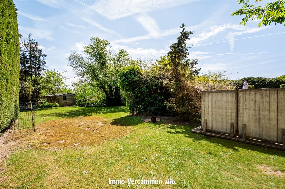 Karaktervolle, landelijke woning op 9319 m² te Onze-Lieve-Vrouw-Waver