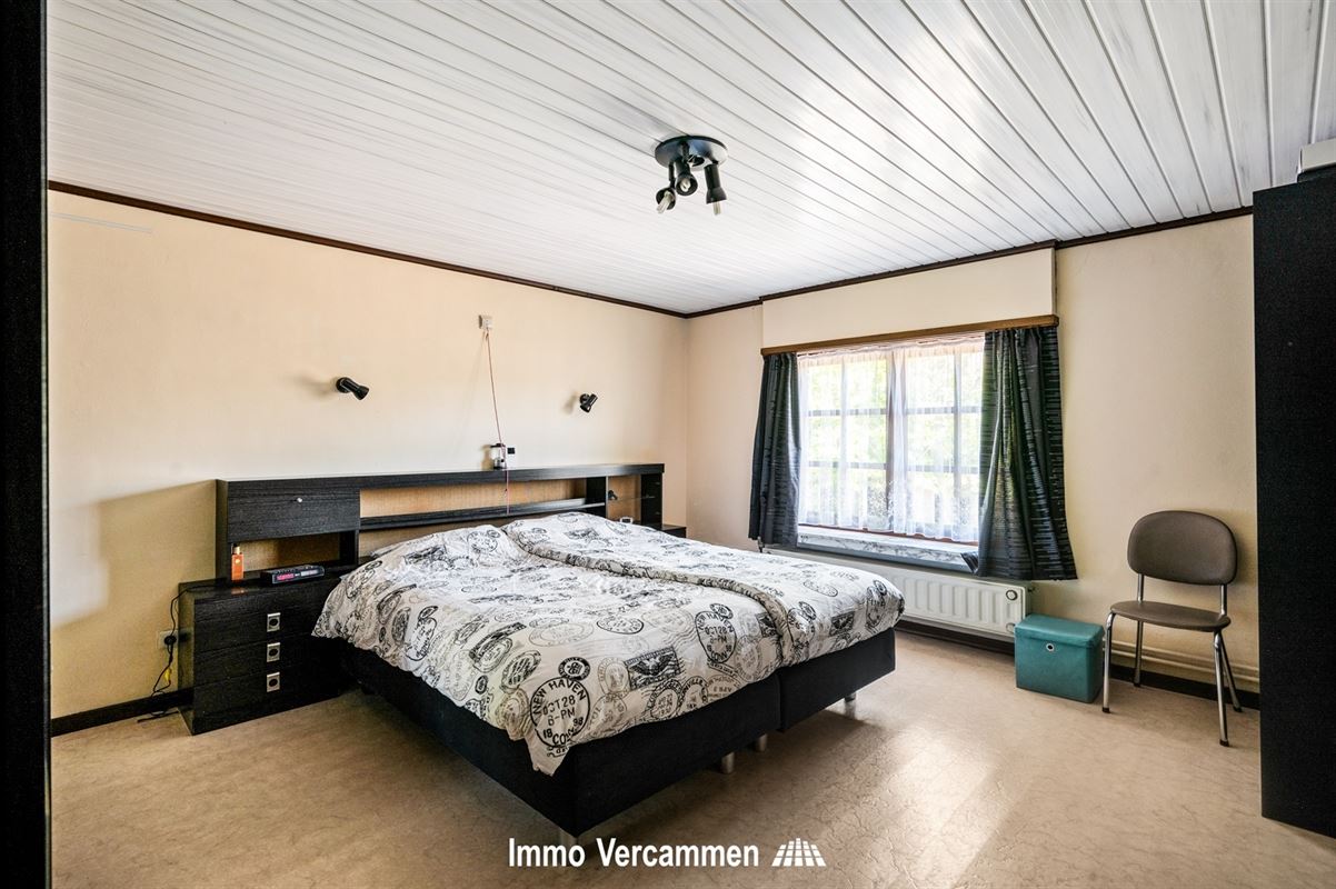 Karaktervolle, landelijke woning op 9319 m² te Onze-Lieve-Vrouw-Waver