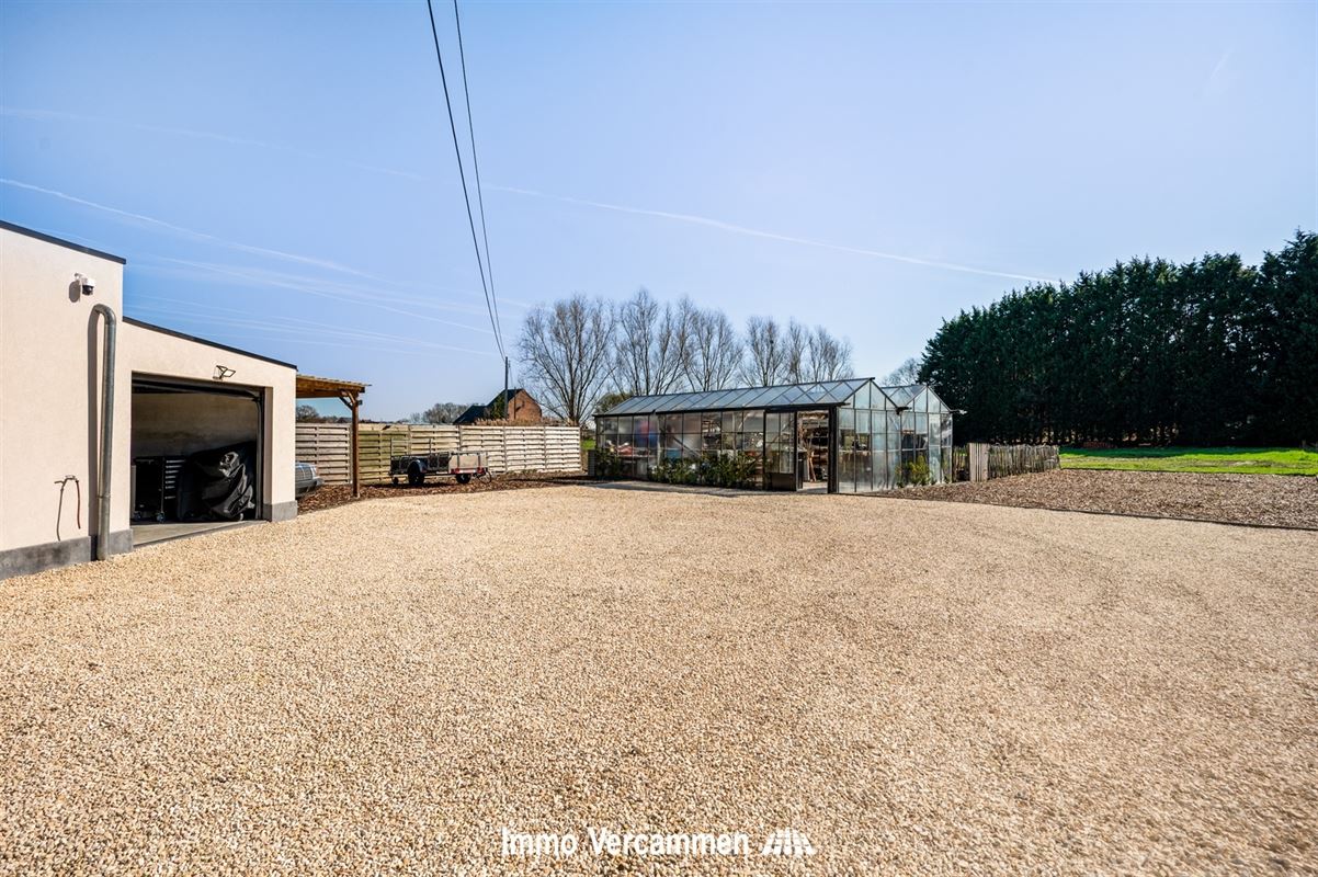 Instapklare woning op een unieke locatie te Onze-Lieve-Vrouw-Waver