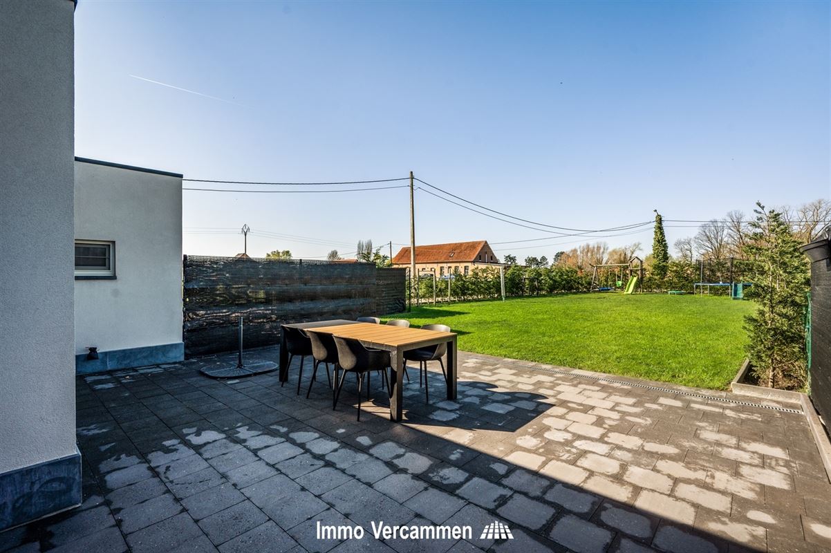 Instapklare woning op een unieke locatie te Onze-Lieve-Vrouw-Waver