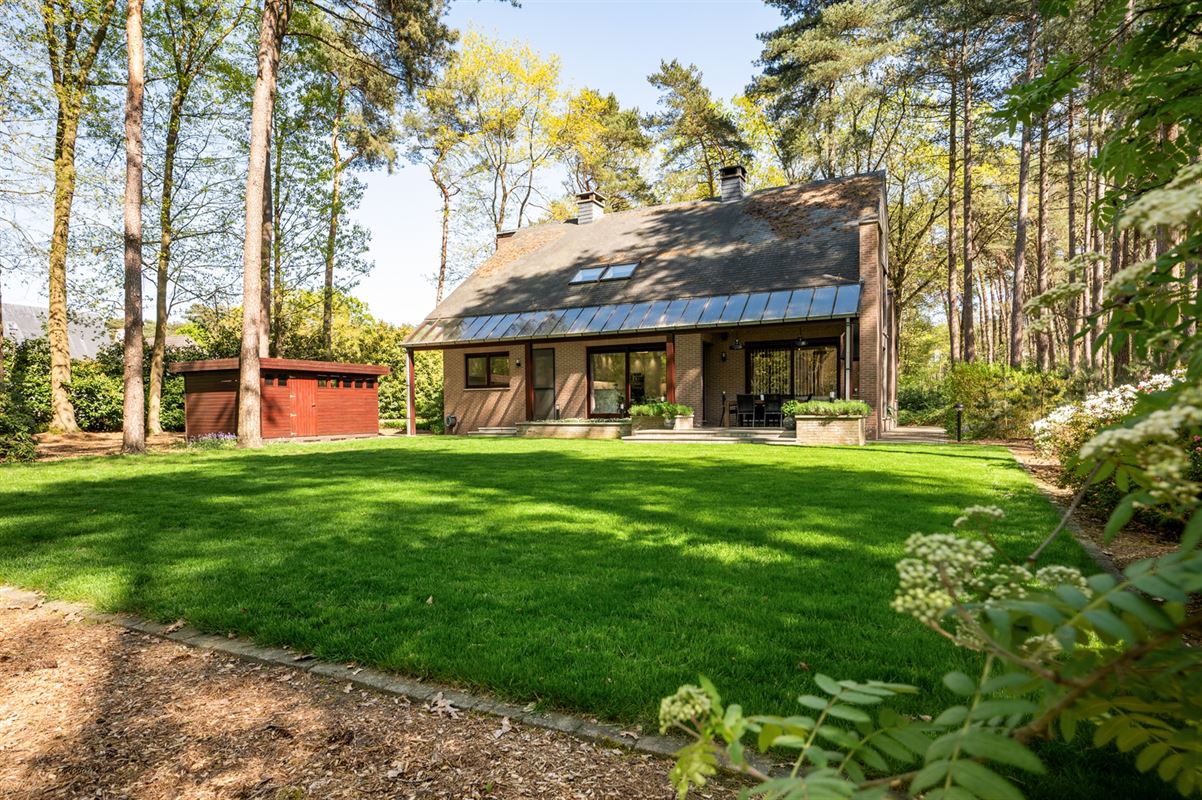 Statige villa nabij het golf- en meerdomein te Keerbergen