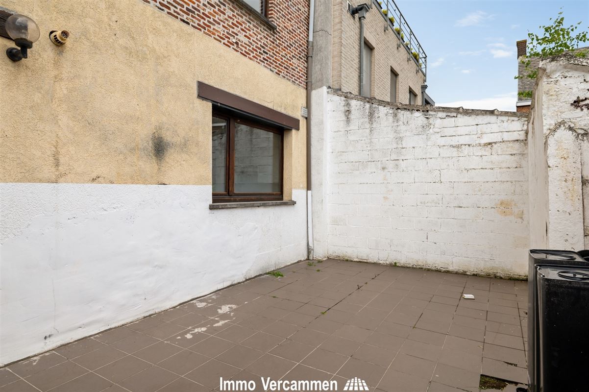 Te moderniseren woning met 3 slpks te Putte