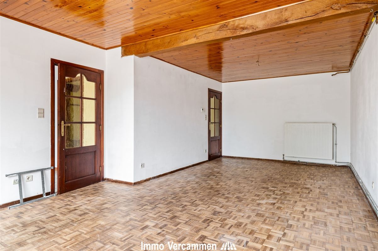 Te moderniseren woning met 3 slpks te Putte