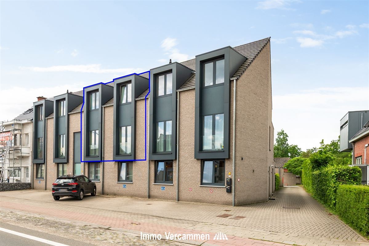 Lichtrijk duplexappartement met 3 slpks te Sint-Katelijne-Waver