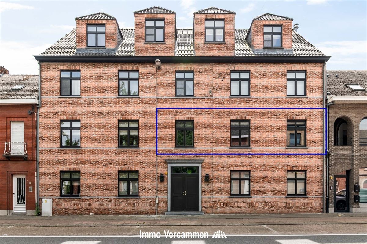 Verrassend ruim appartement met 3 SLPK te Putte