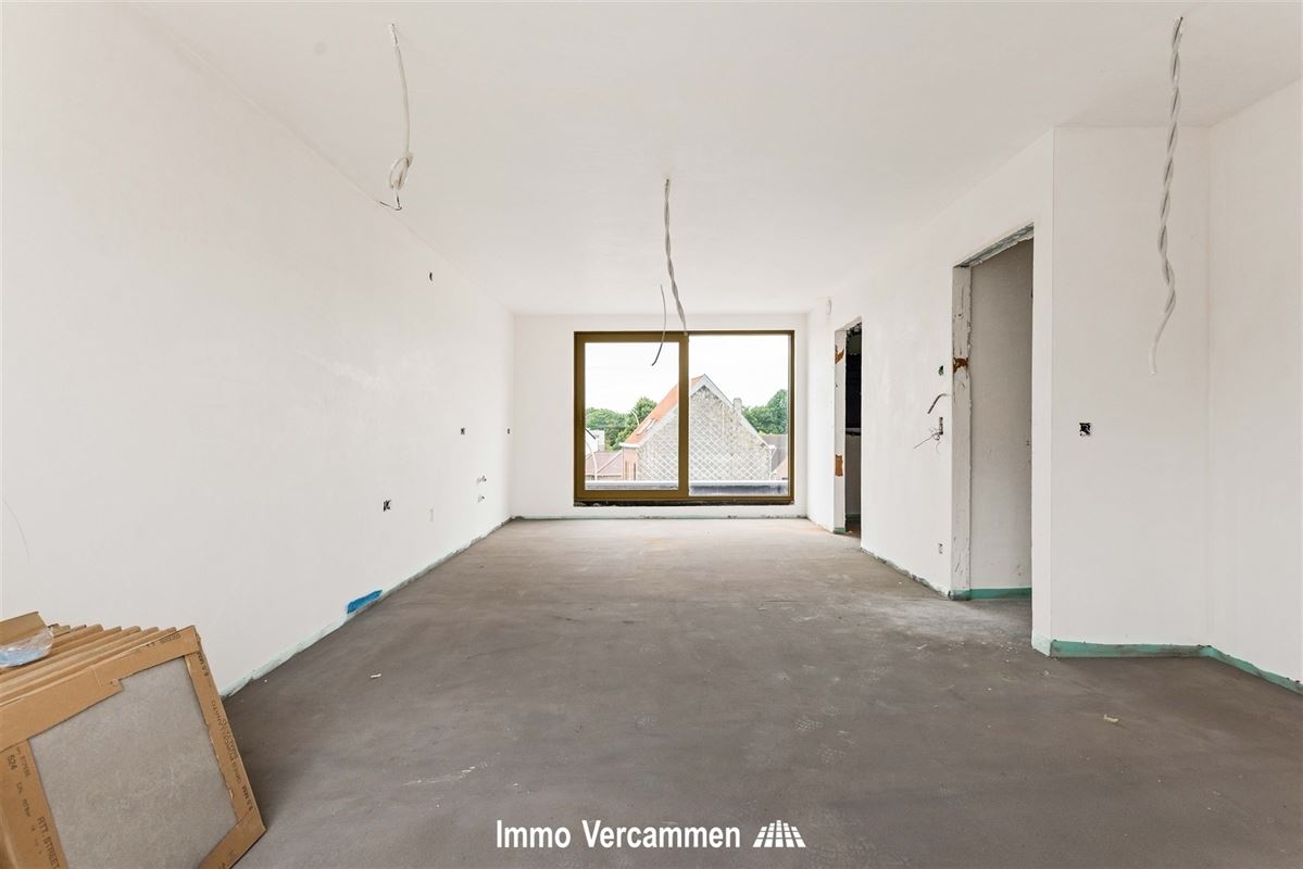 Nieuwbouw triplexwoning met 2 slpks te Duffel