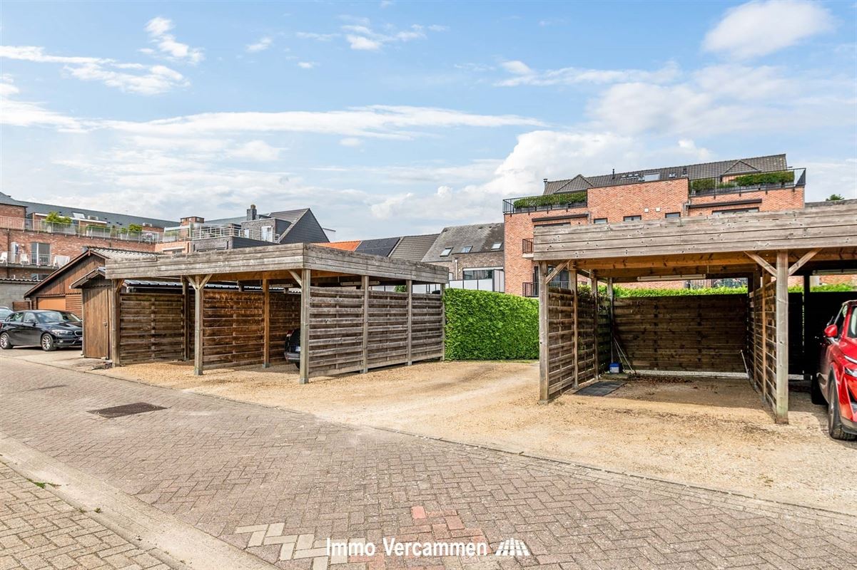 Verrassend ruim appartement met 3 SLPK te Putte