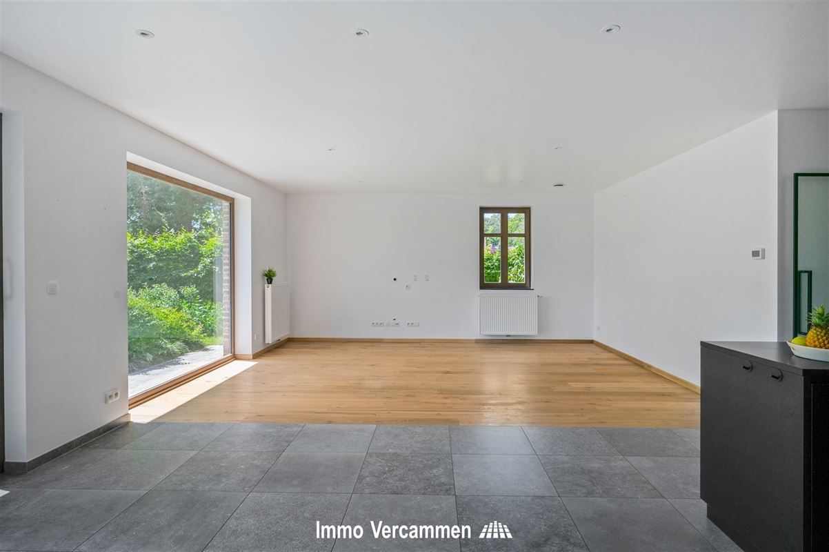 Recente, vrijstaande woning gelegen in een doodlopende straat te Rijmenam
