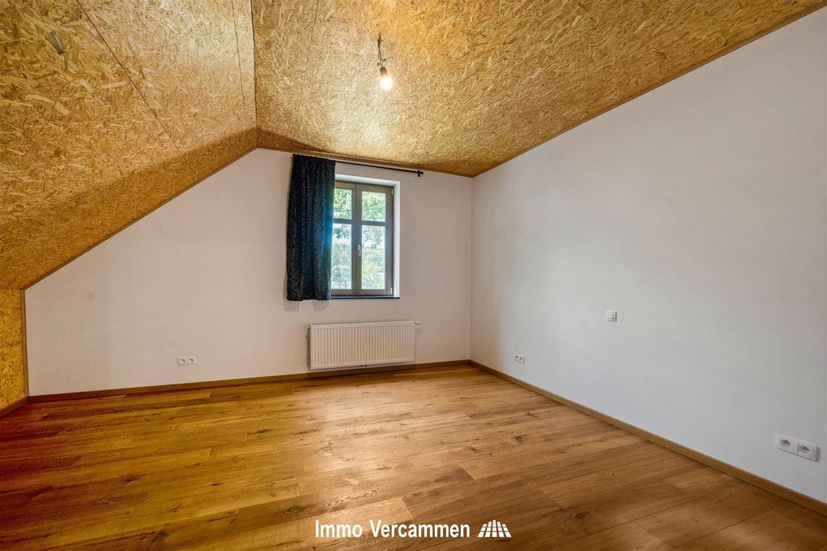 Recente, vrijstaande woning gelegen in een doodlopende straat te Rijmenam