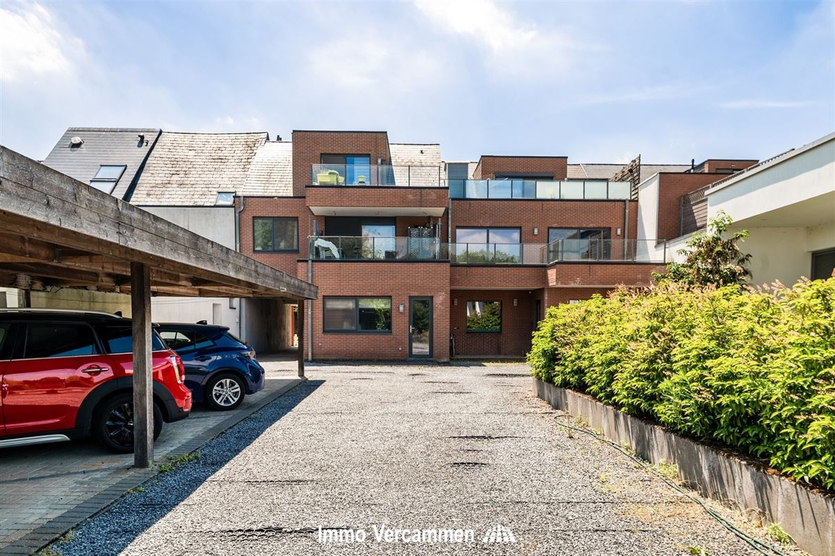 Ruim appartement, pal in het centrum van Bonheiden