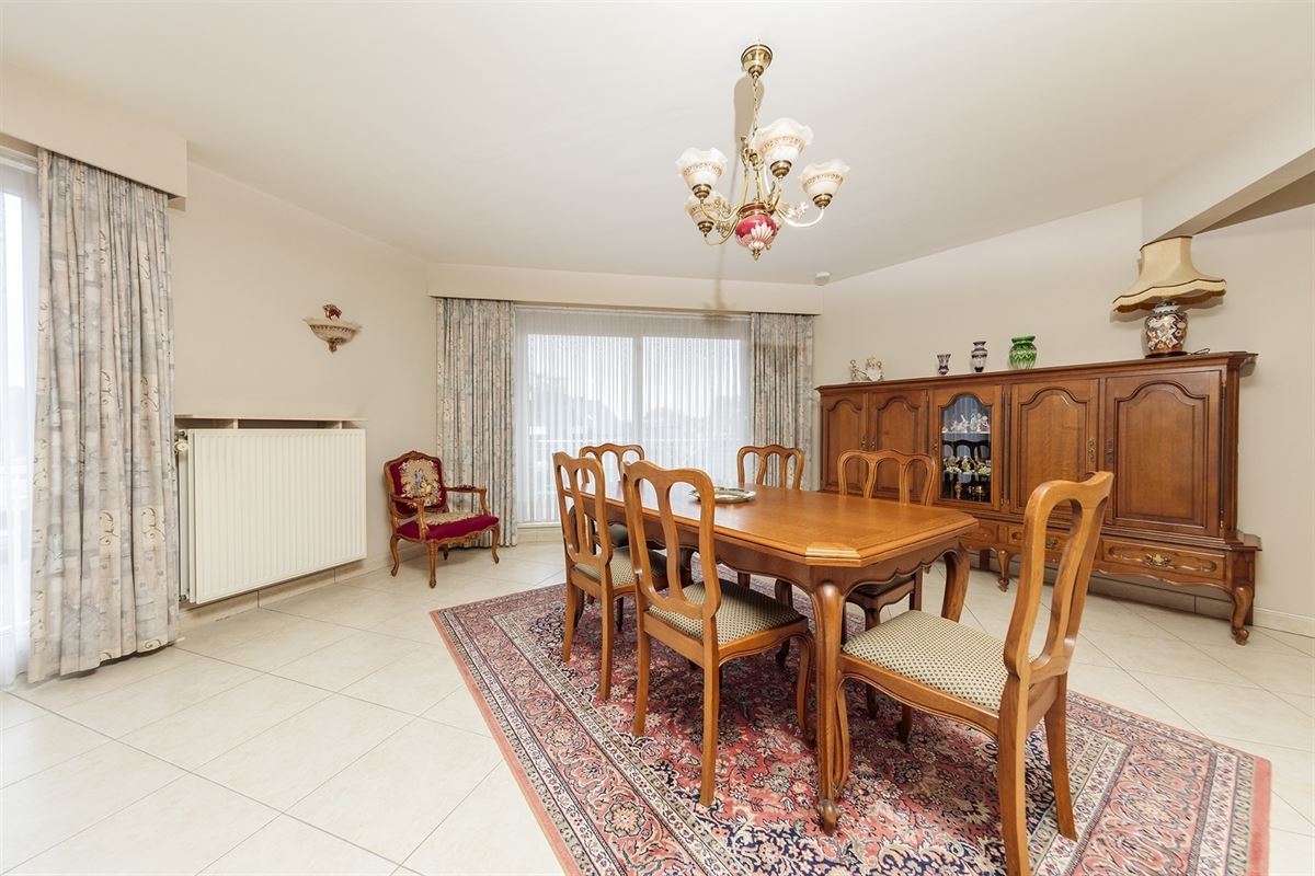 Ruim appartement, pal in het centrum van Bonheiden