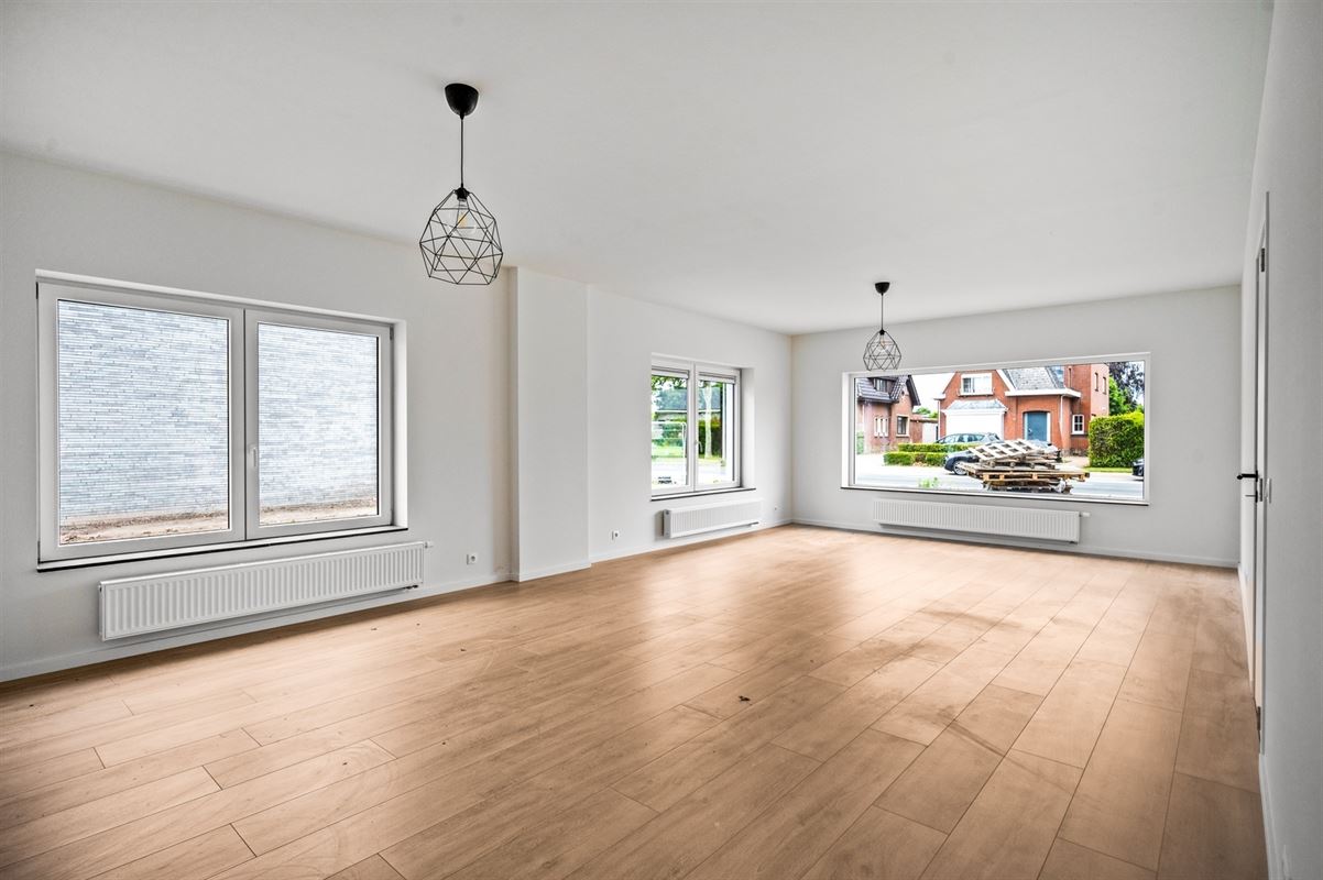 Recent gemoderniseerde, instapklare woning te Putte