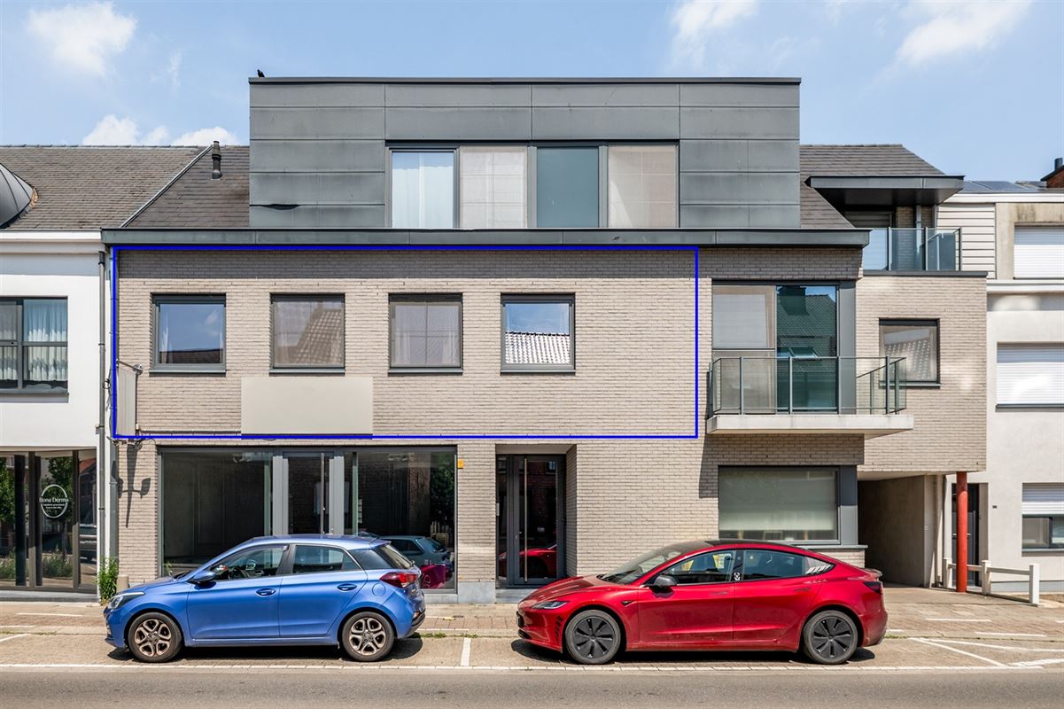 Ruim appartement, pal in het centrum van Bonheiden